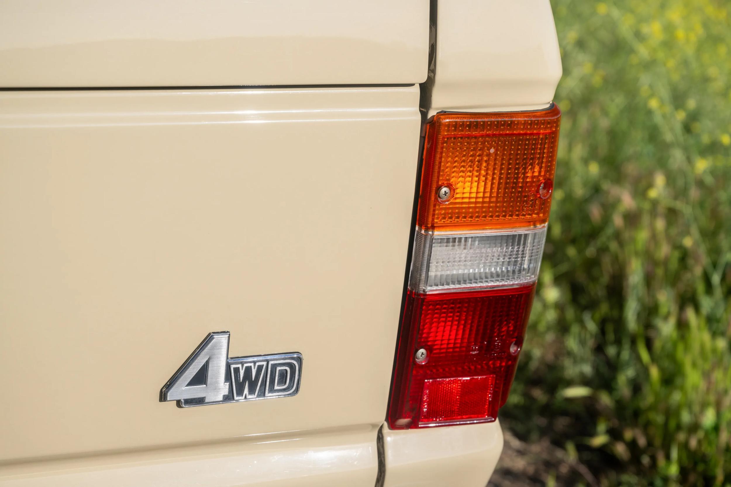 Legacy Overland-Built 1990 Toyota Land Cruiser FJ62