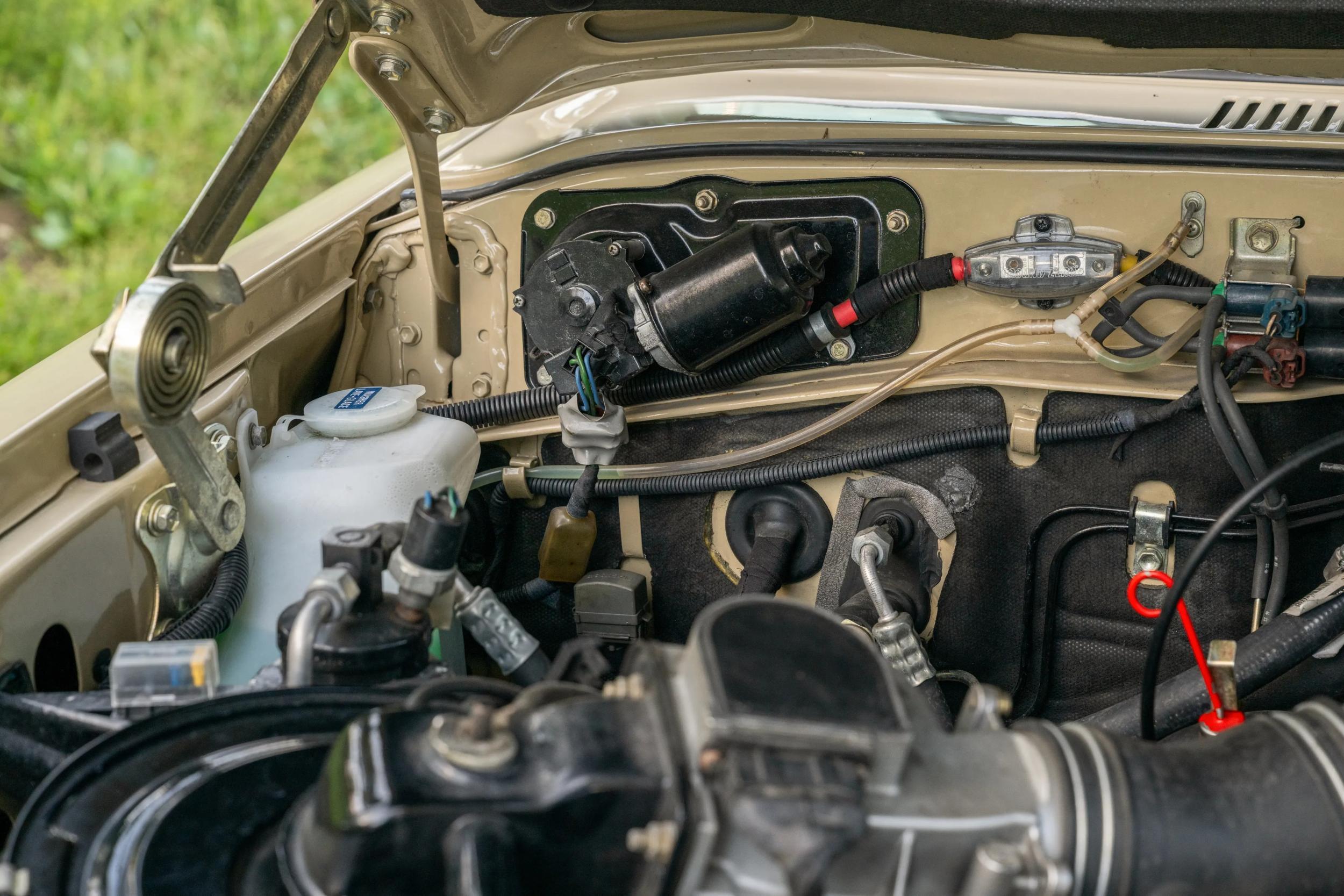 Legacy Overland-Built 1990 Toyota Land Cruiser FJ62