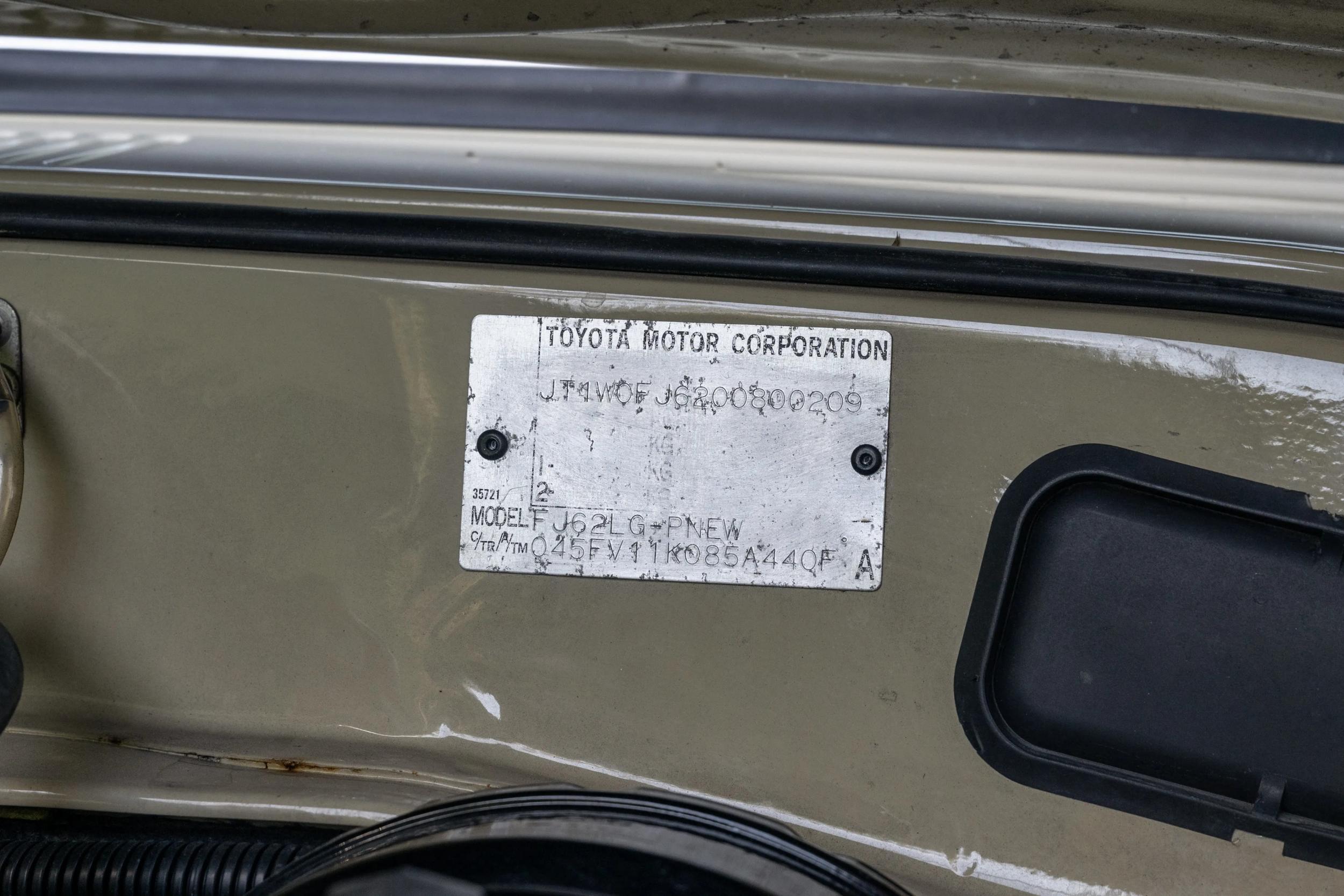 Legacy Overland-Built 1990 Toyota Land Cruiser FJ62