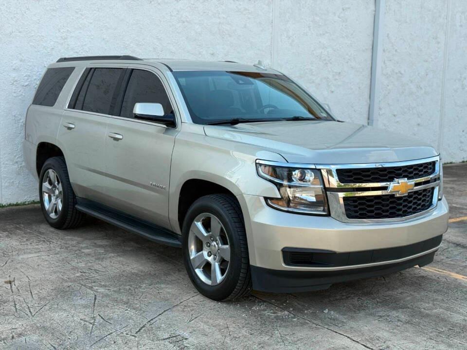 2017 Chevrolet Tahoe LT - 2