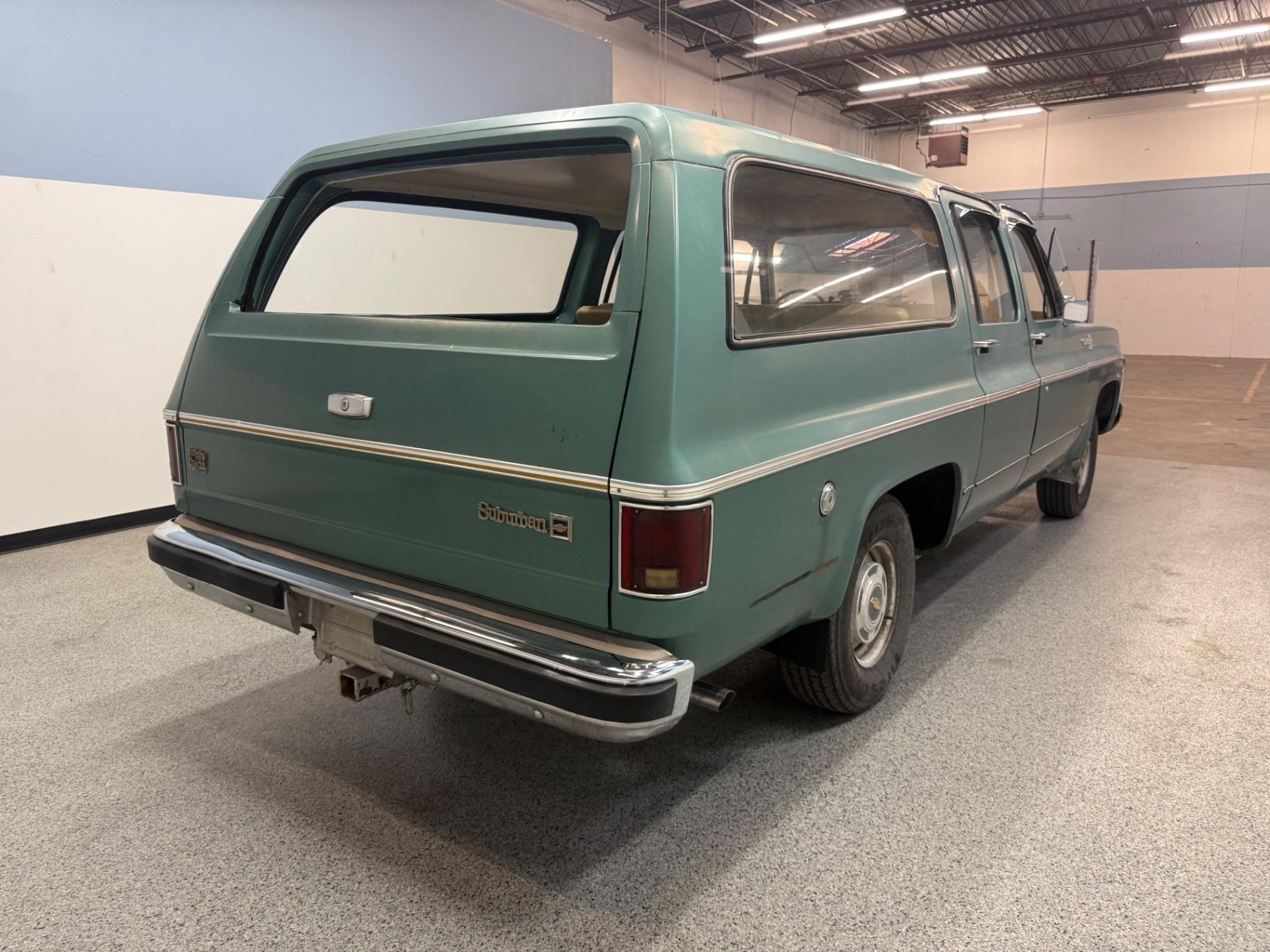 1977 Chevrolet Suburban Silverado