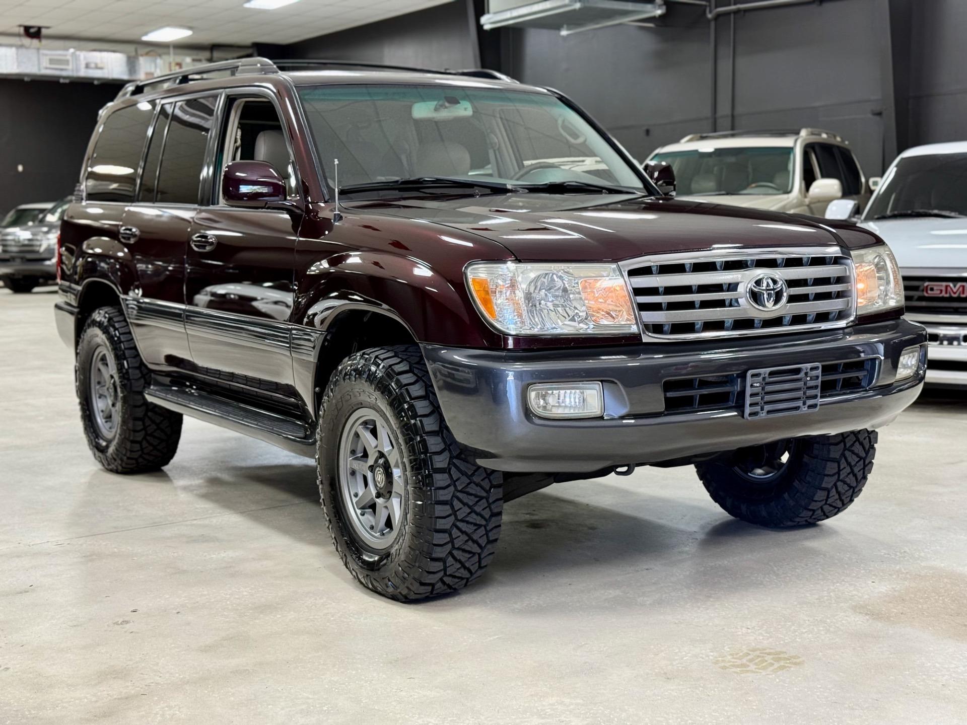 Garnet Pearl 2007 Toyota Land Cruiser - 2
