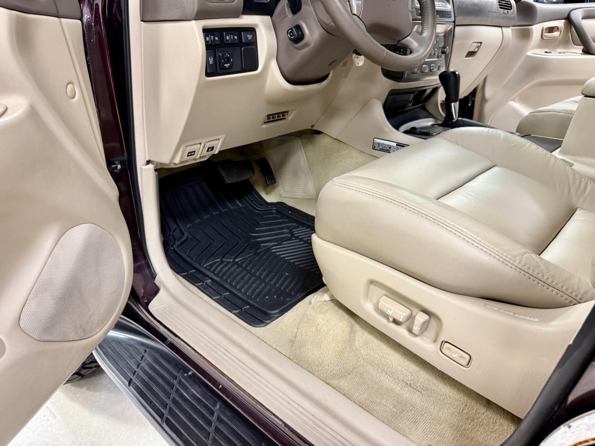 Garnet Pearl 2007 Toyota Land Cruiser