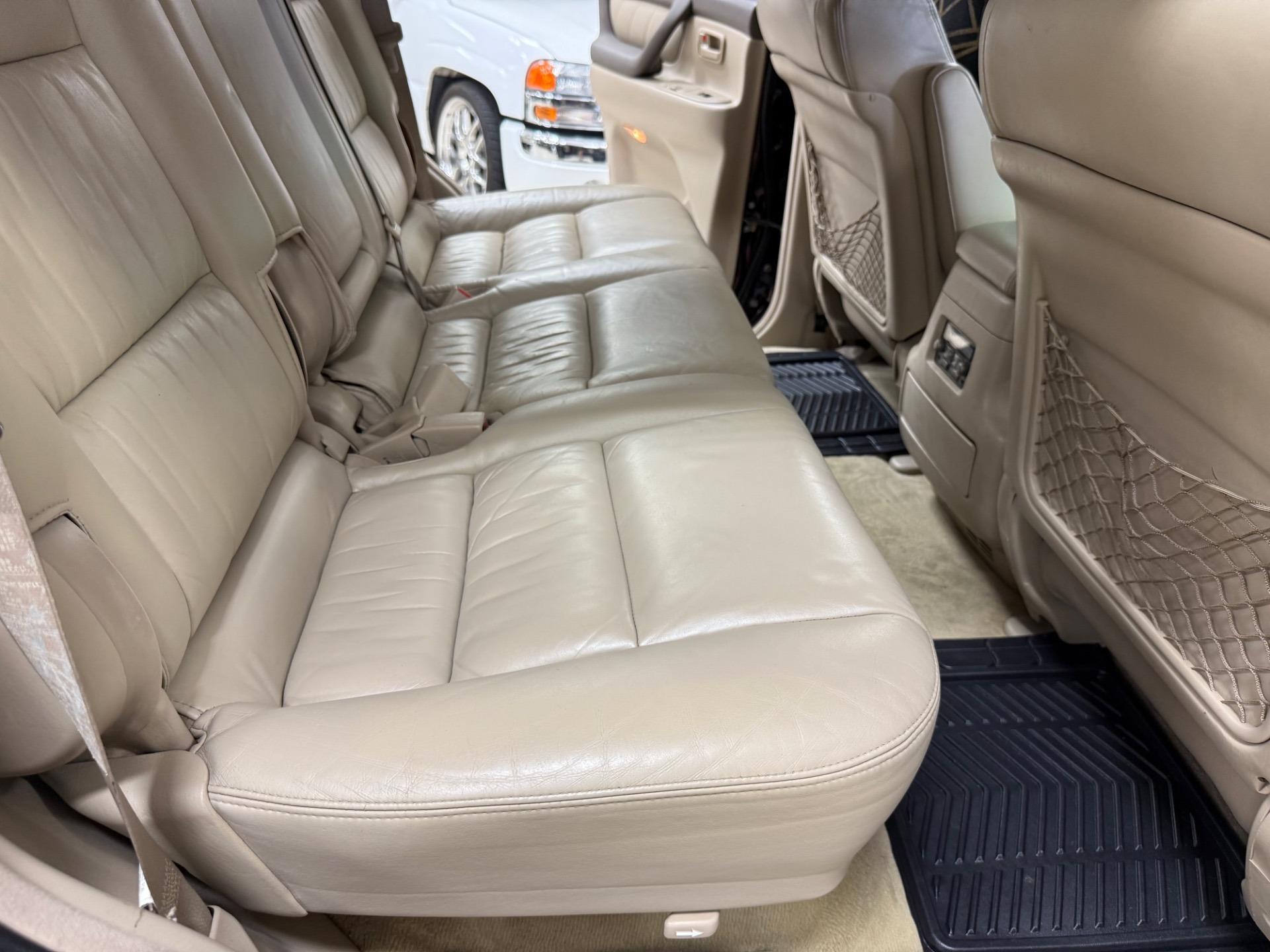 Garnet Pearl 2007 Toyota Land Cruiser