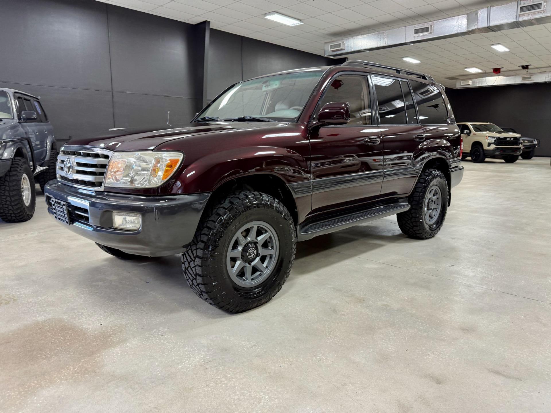 Garnet Pearl 2007 Toyota Land Cruiser - 4