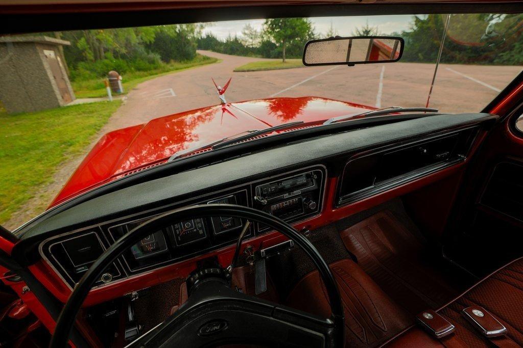 1973 Ford F-250 Ranger Camper Special