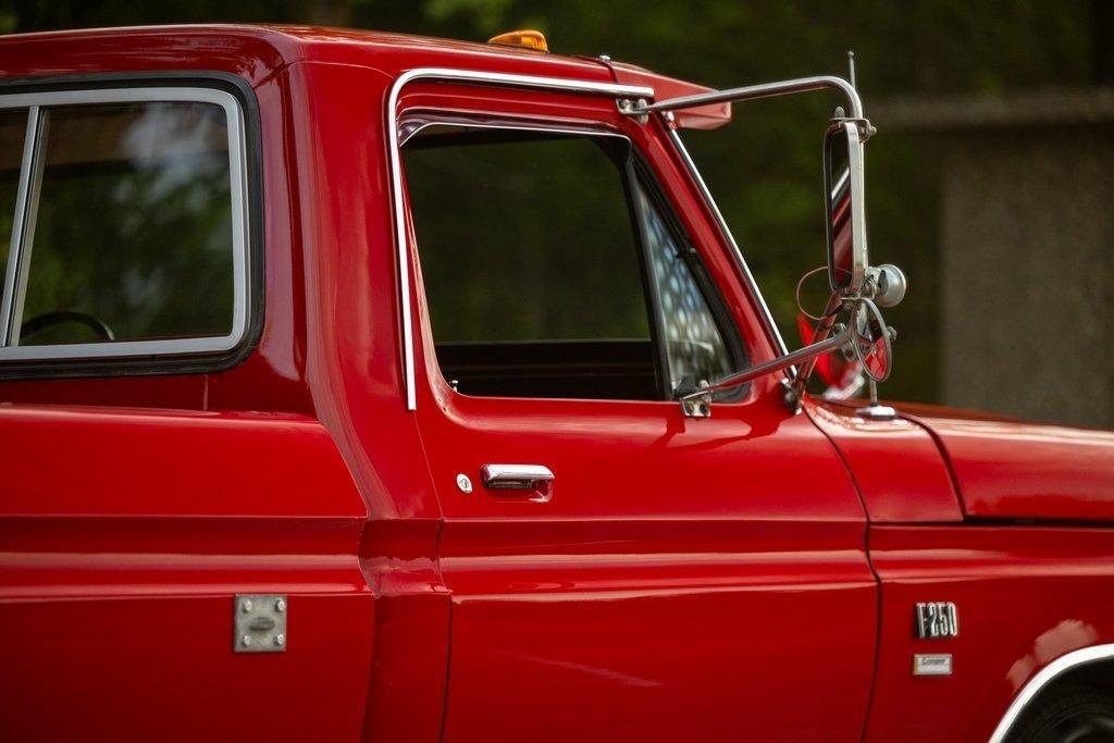 1973 Ford F-250 Ranger Camper Special