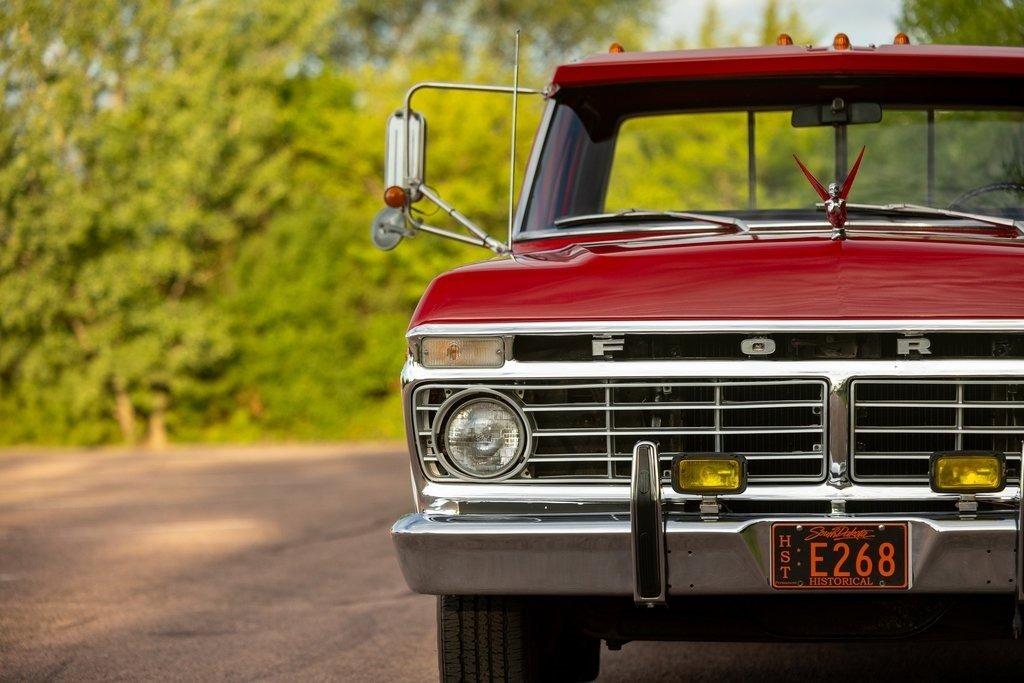 1973 Ford F-250 Ranger Camper Special