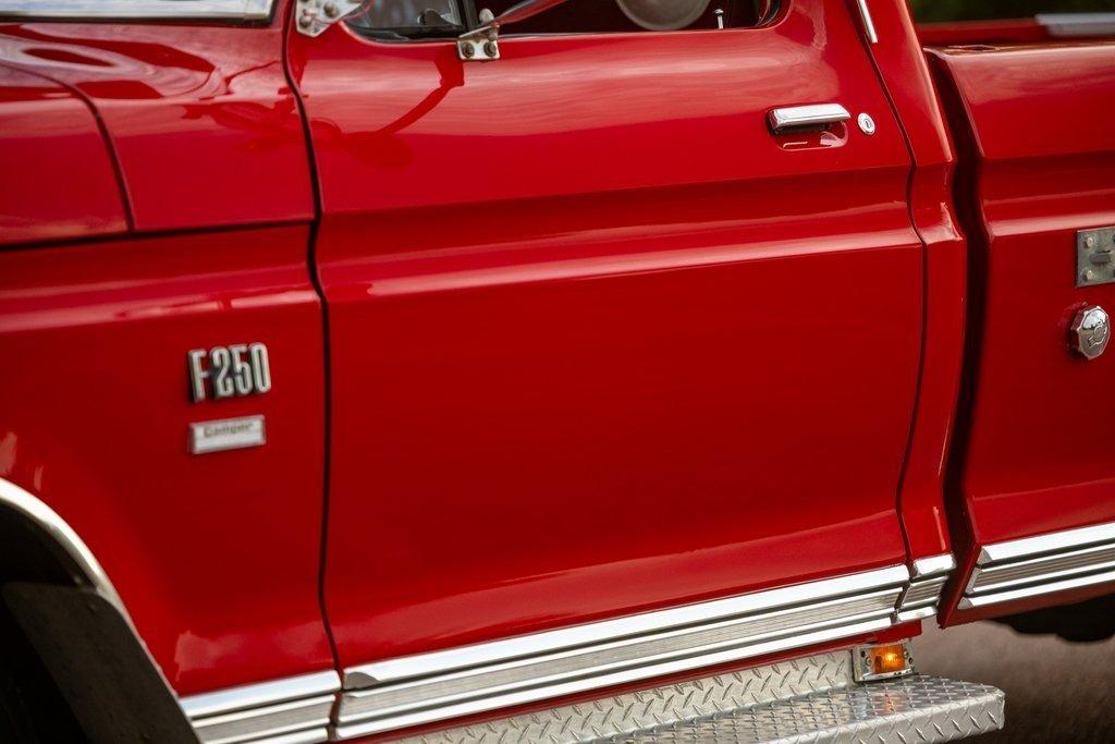1973 Ford F-250 Ranger Camper Special