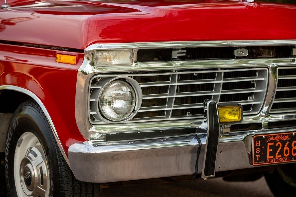 1973 Ford F-250 Ranger Camper Special