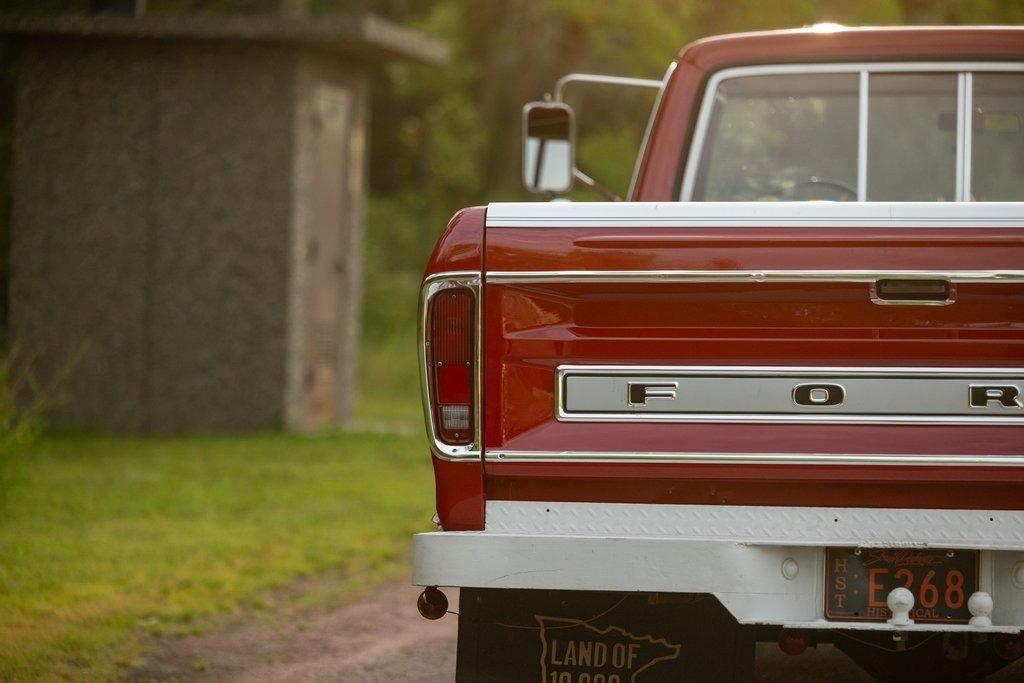 1973 Ford F-250 Ranger Camper Special