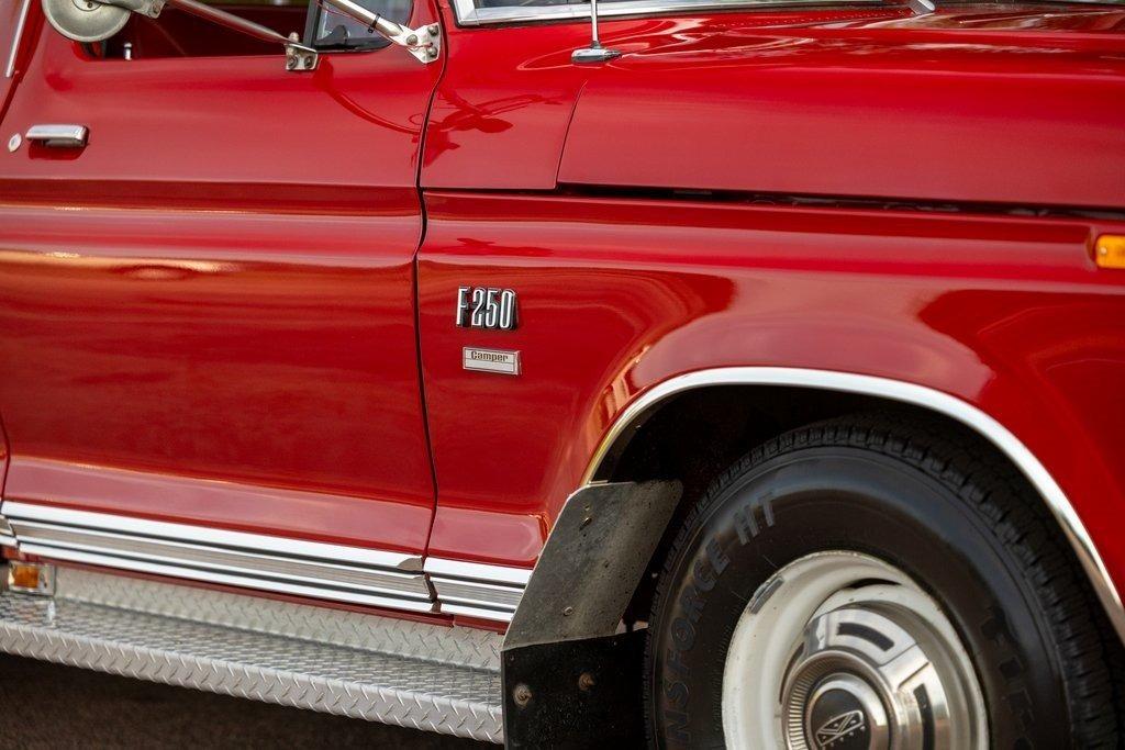1973 Ford F-250 Ranger Camper Special