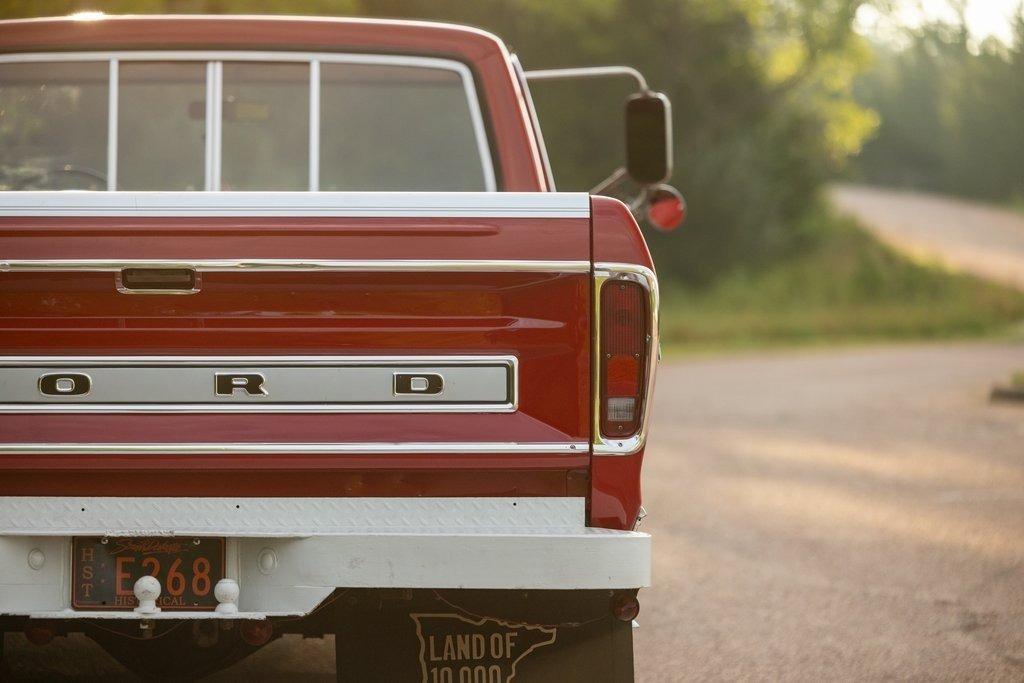 1973 Ford F-250 Ranger Camper Special