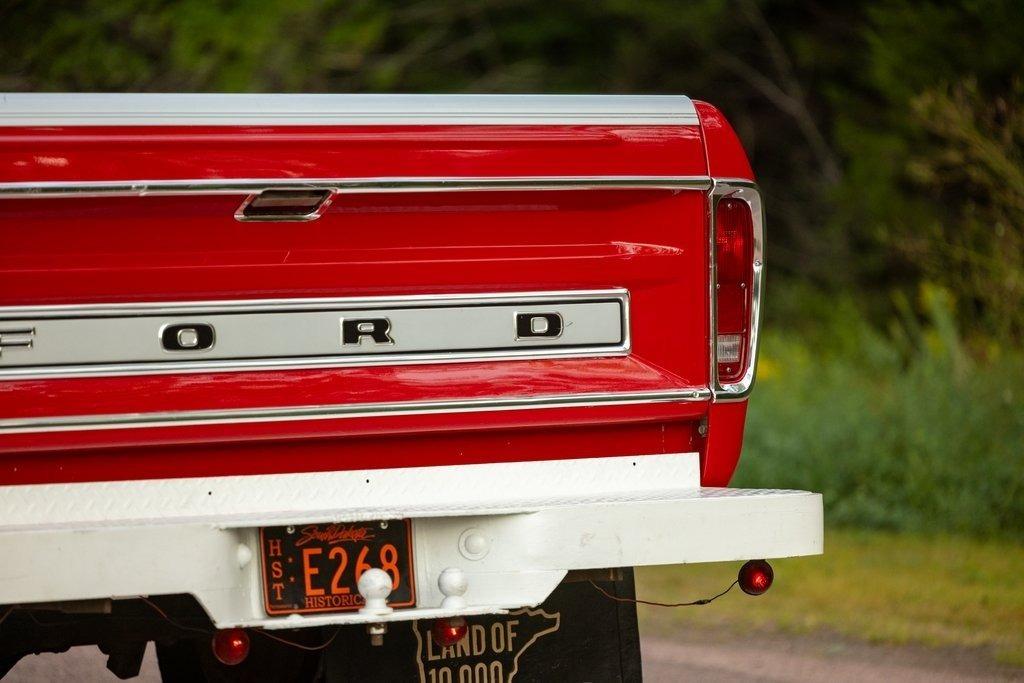 1973 Ford F-250 Ranger Camper Special