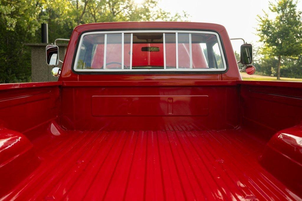 1973 Ford F-250 Ranger Camper Special