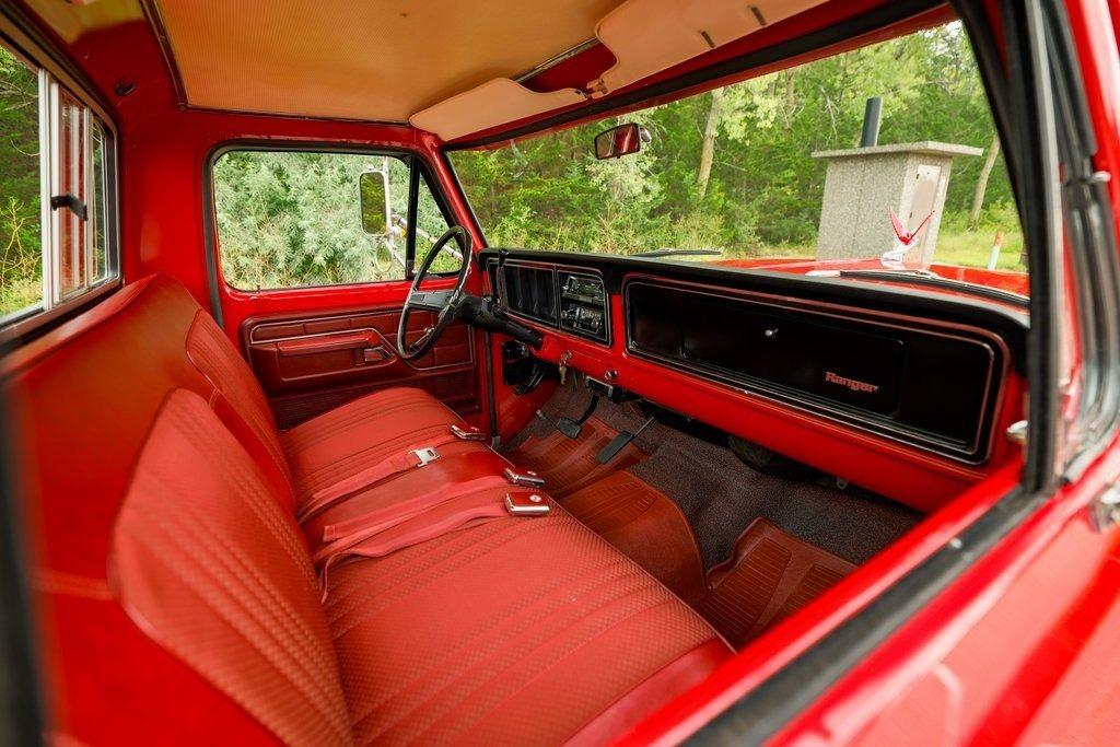 1973 Ford F-250 Ranger Camper Special