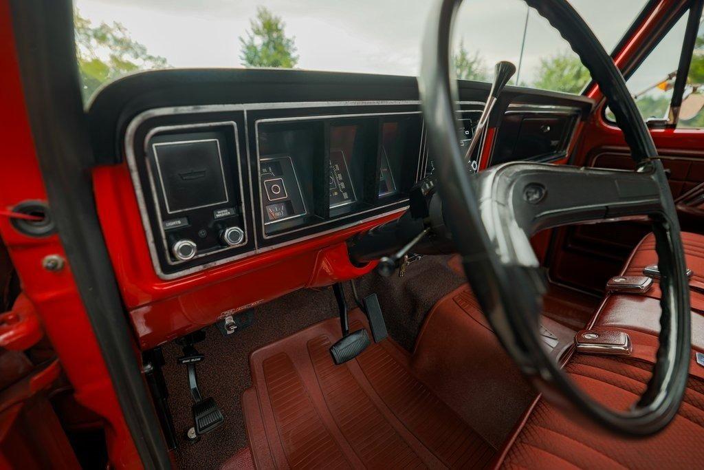 1973 Ford F-250 Ranger Camper Special