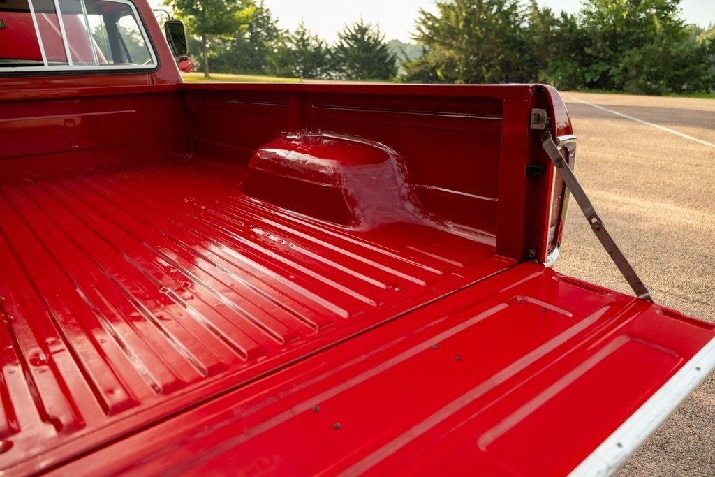 1973 Ford F-250 Ranger Camper Special