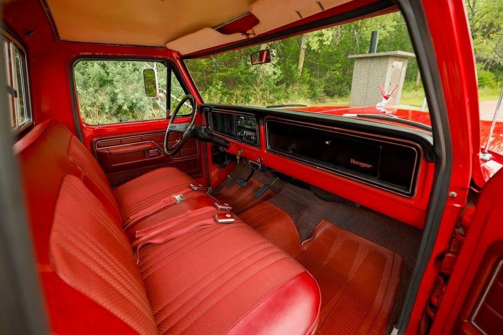 1973 Ford F-250 Ranger Camper Special - 5