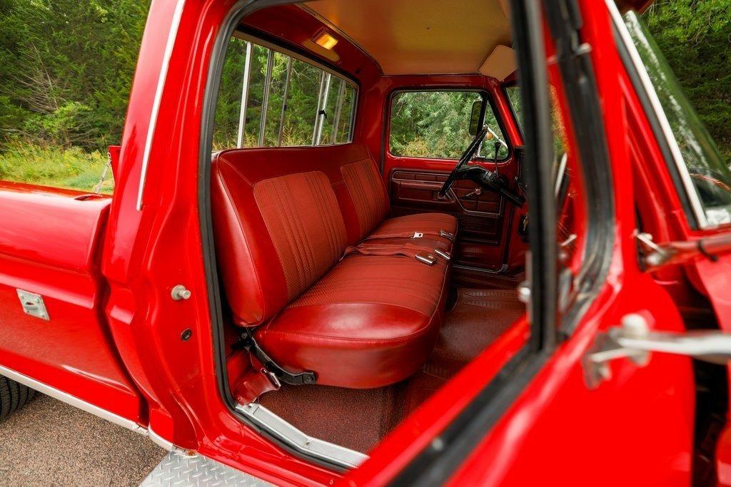 1973 Ford F-250 Ranger Camper Special
