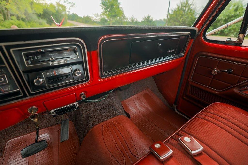 1973 Ford F-250 Ranger Camper Special