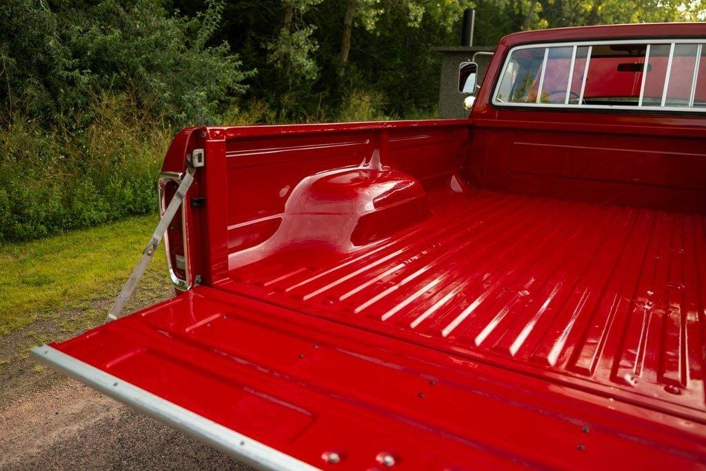 1973 Ford F-250 Ranger Camper Special