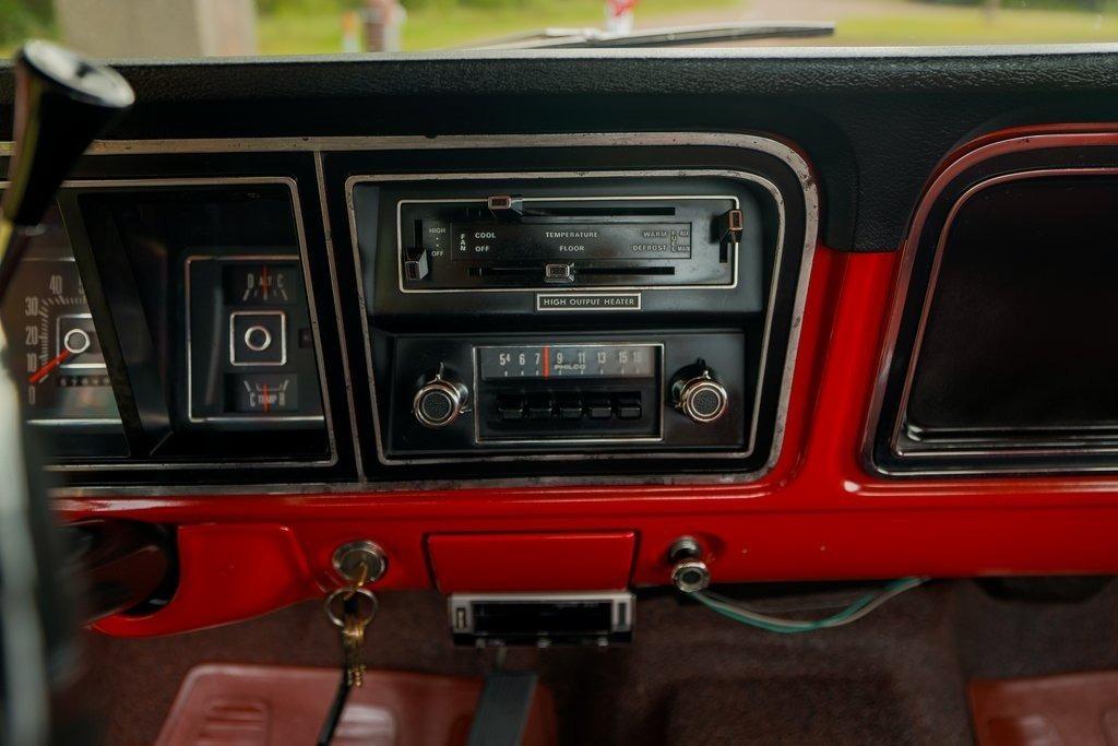 1973 Ford F-250 Ranger Camper Special