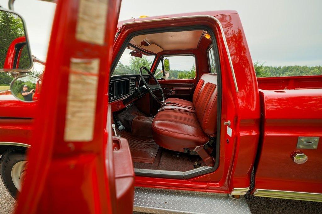 1973 Ford F-250 Ranger Camper Special
