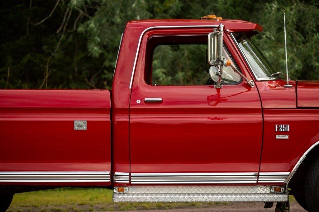1973 Ford F-250 Ranger Camper Special