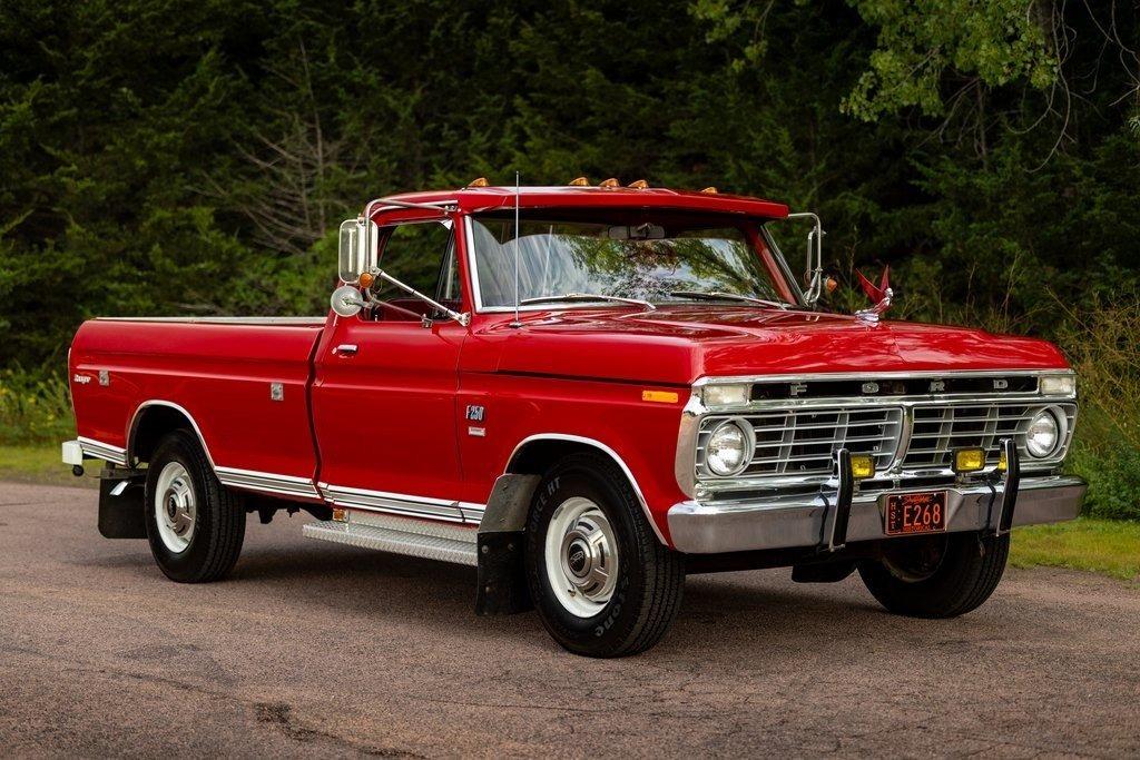 1973 Ford F-250 Ranger Camper Special