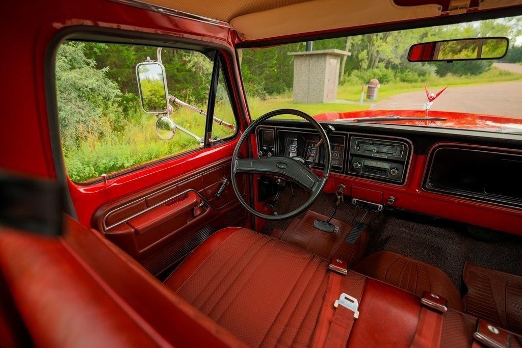 1973 Ford F-250 Ranger Camper Special