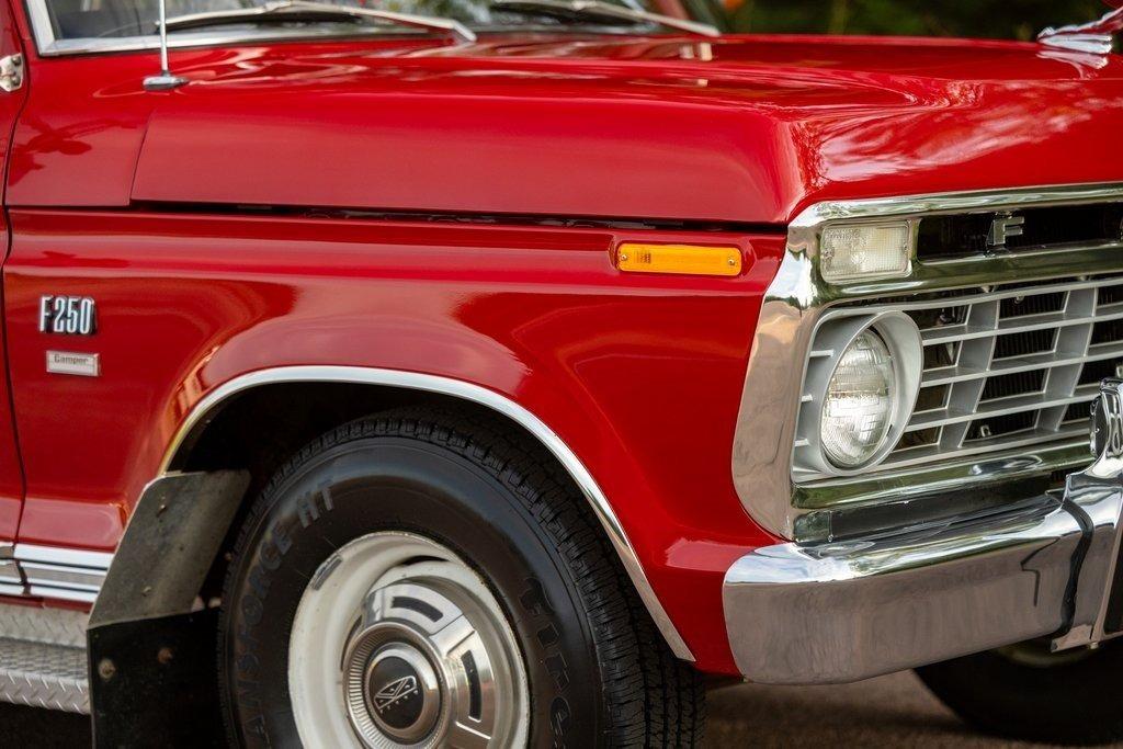 1973 Ford F-250 Ranger Camper Special