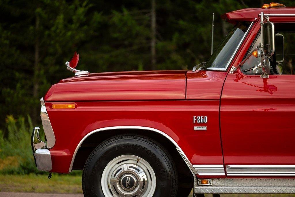 1973 Ford F-250 Ranger Camper Special