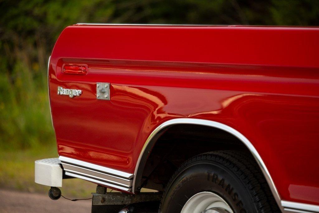 1973 Ford F-250 Ranger Camper Special