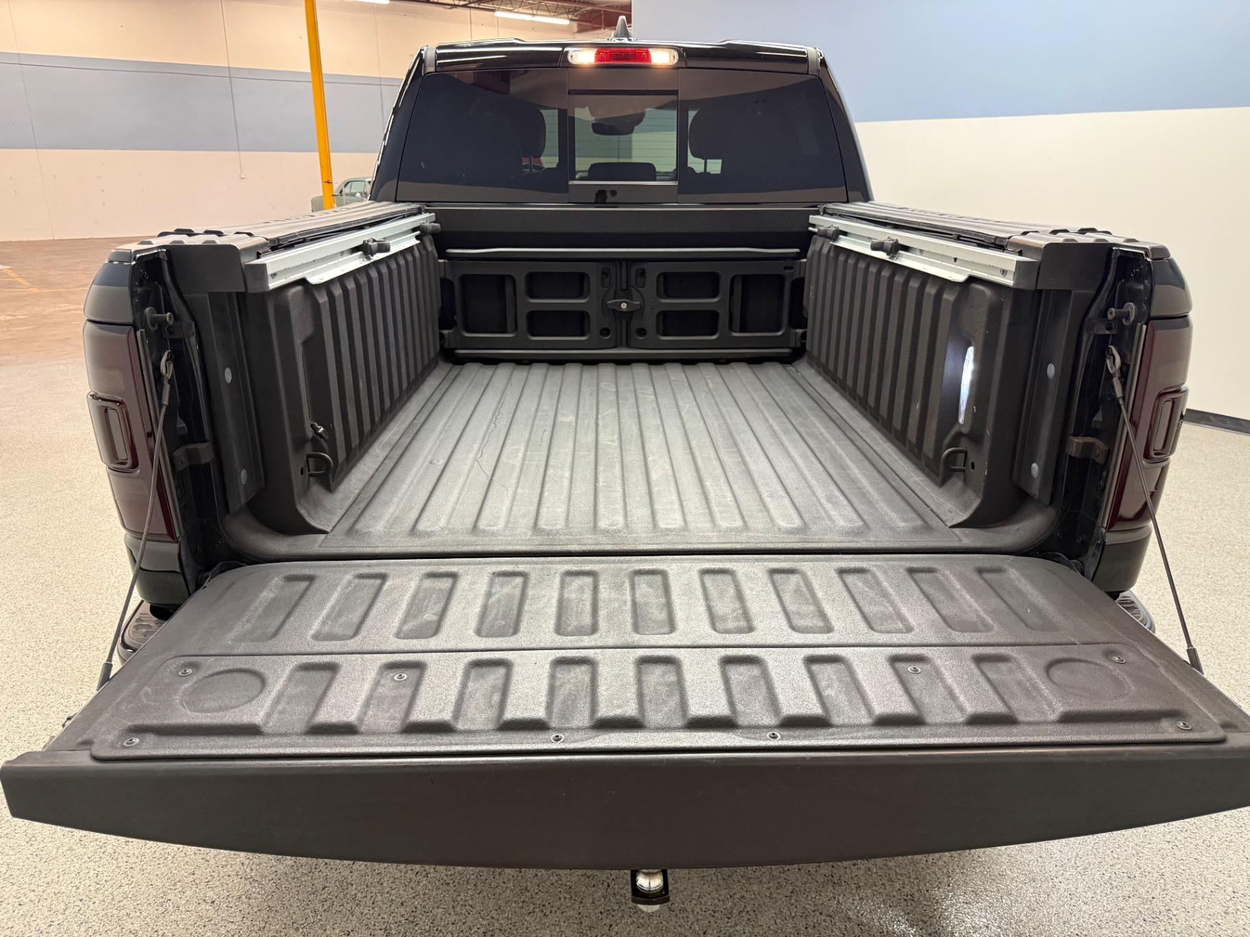 2020 RAM 1500 Limited - 4