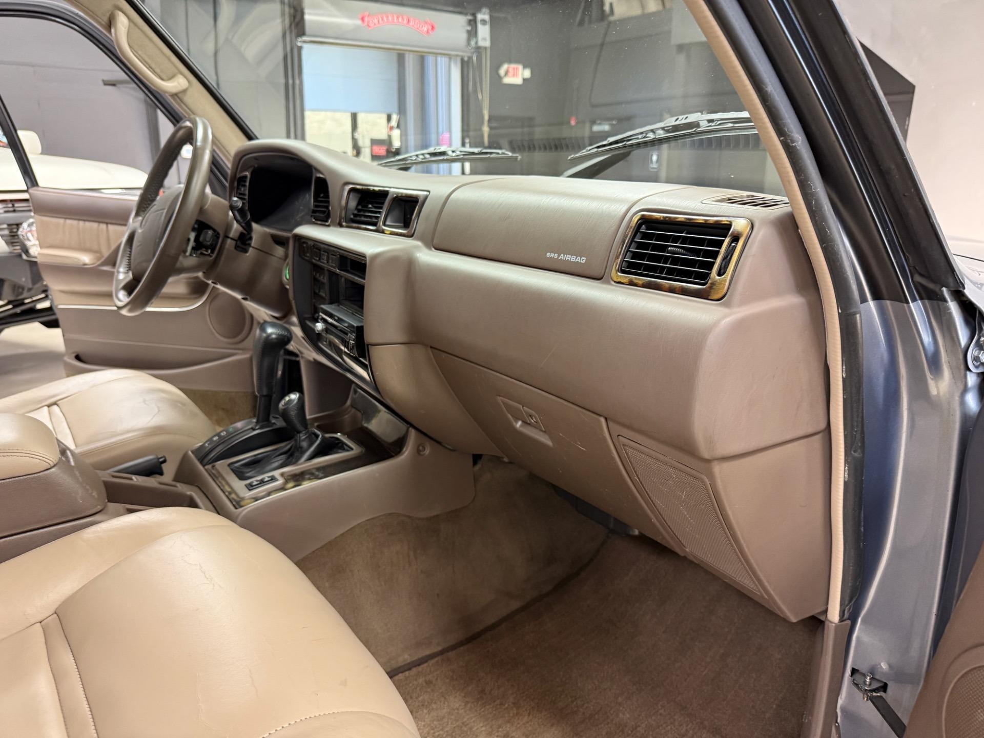 Moonglow Pearl 1997 Toyota Land Cruiser