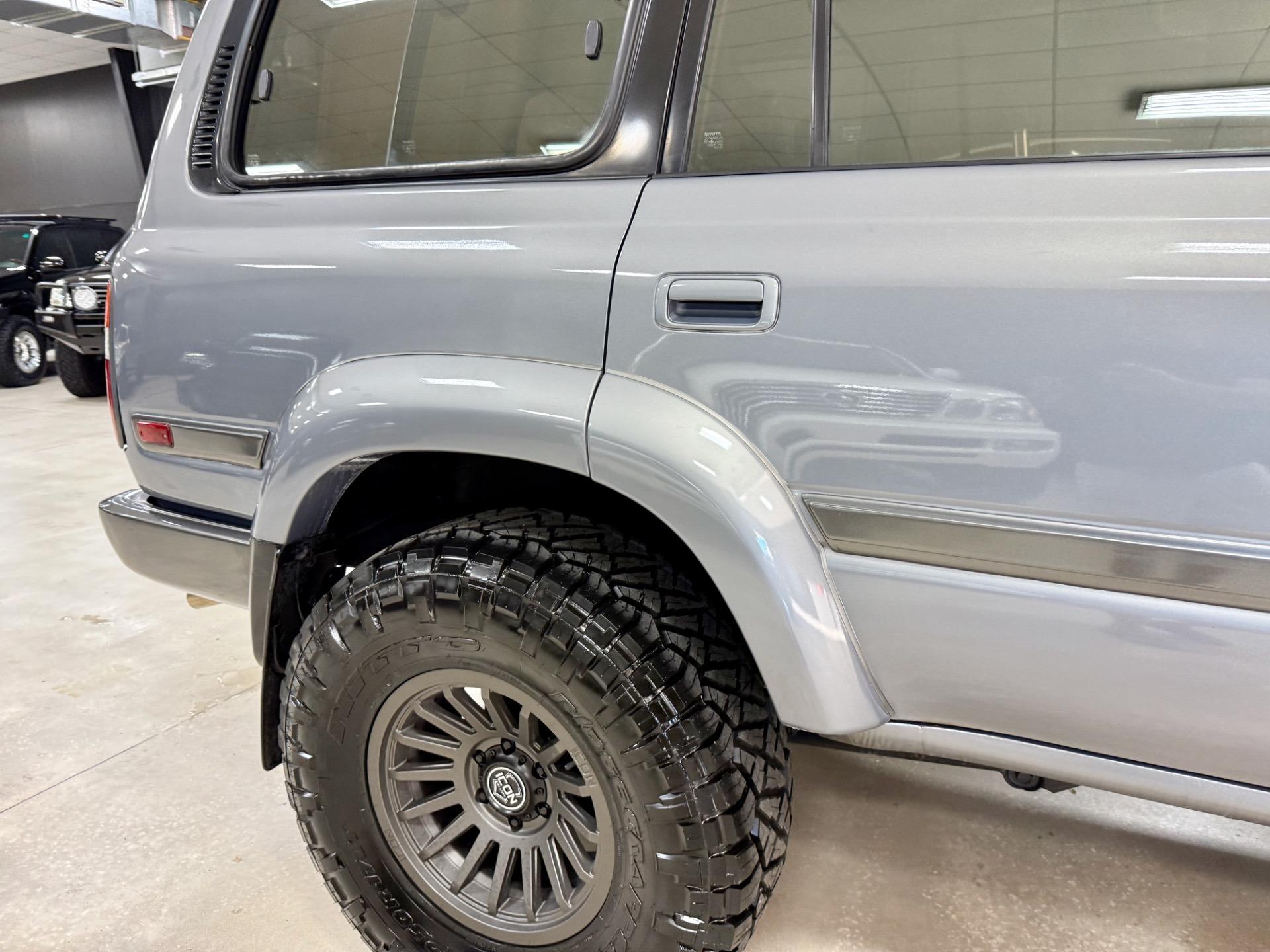 Moonglow Pearl 1997 Toyota Land Cruiser