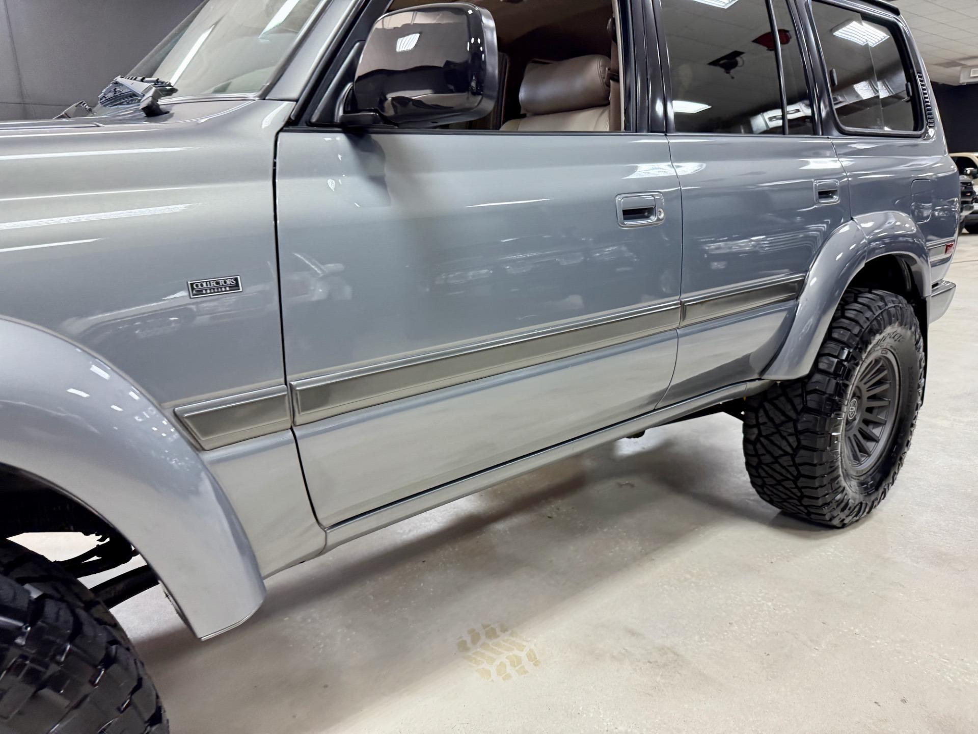 Moonglow Pearl 1997 Toyota Land Cruiser