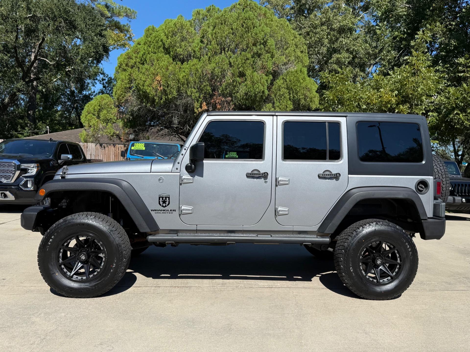 2017 Jeep Wrangler Unlimited Sport - 4