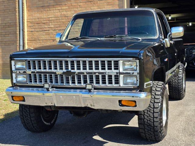 LS-Swapped 1981 Chevrolet K10 - 2