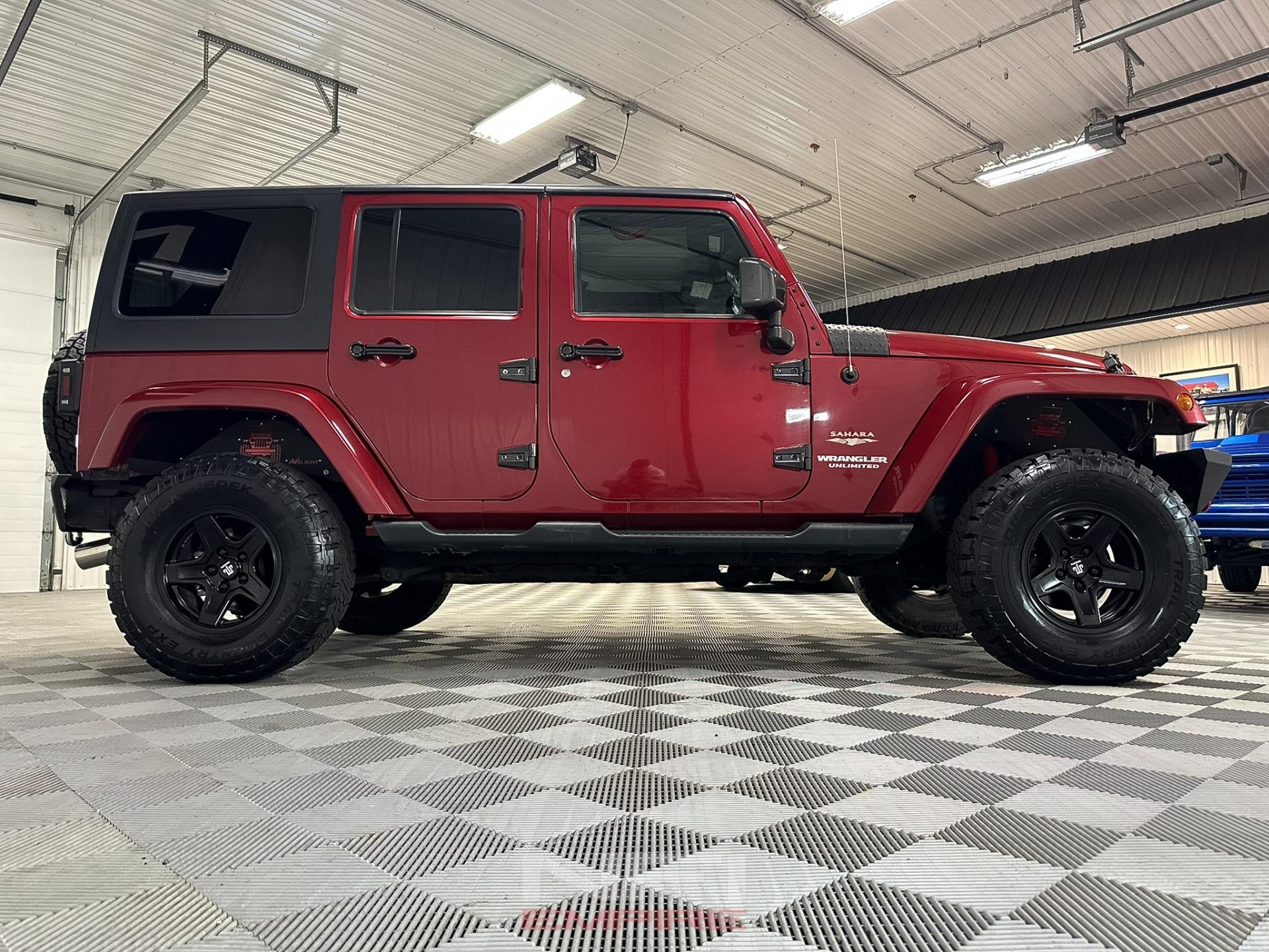 2012 Jeep Wrangler Unlimited Sahara