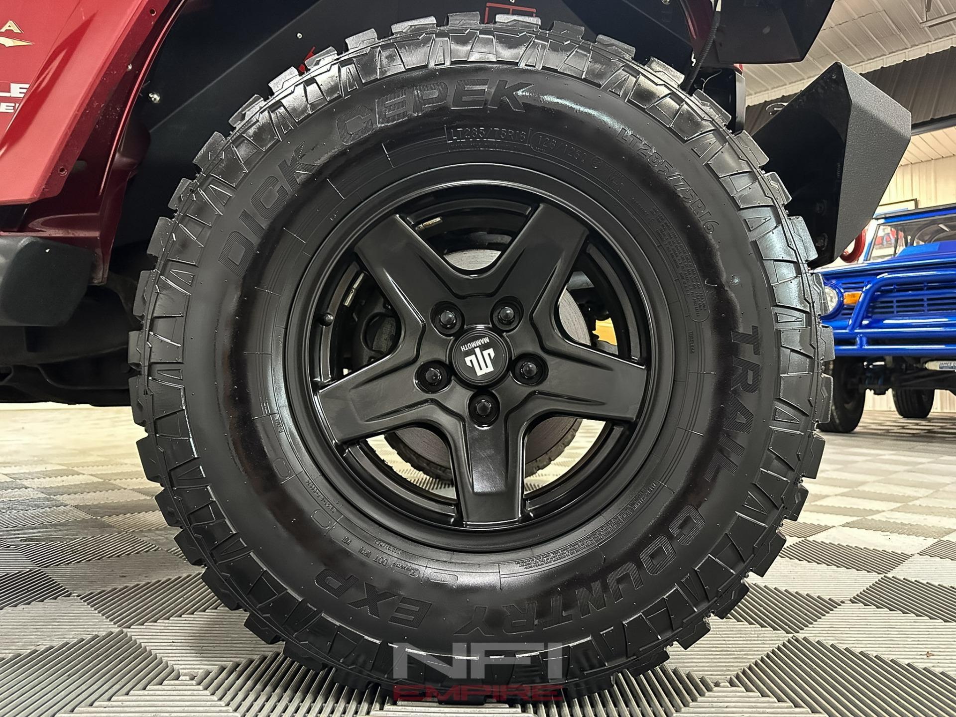 2012 Jeep Wrangler Unlimited Sahara