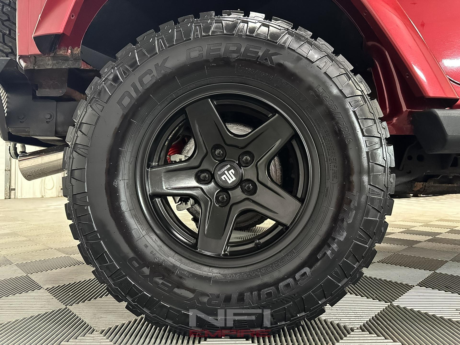 2012 Jeep Wrangler Unlimited Sahara