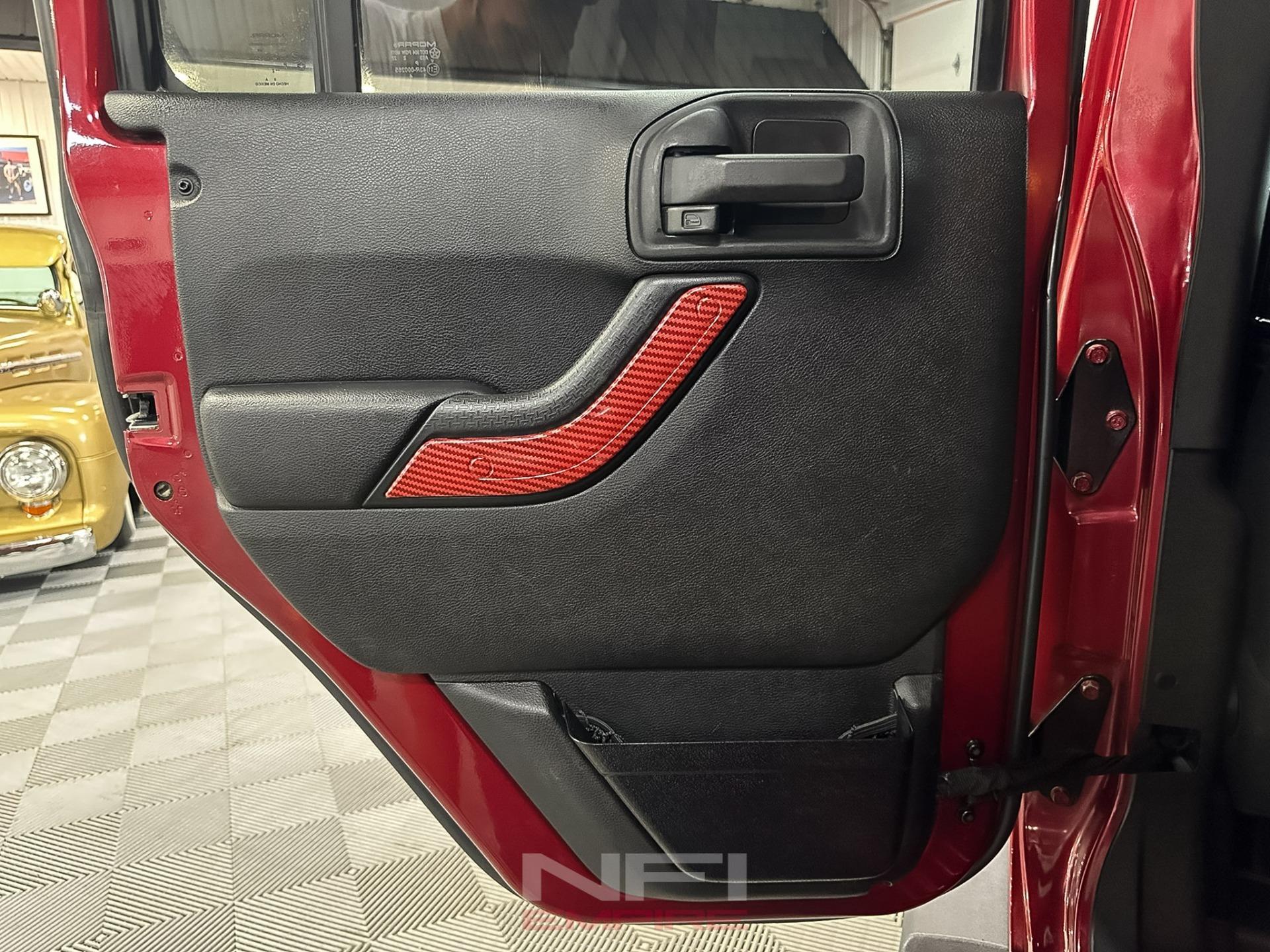 2012 Jeep Wrangler Unlimited Sahara