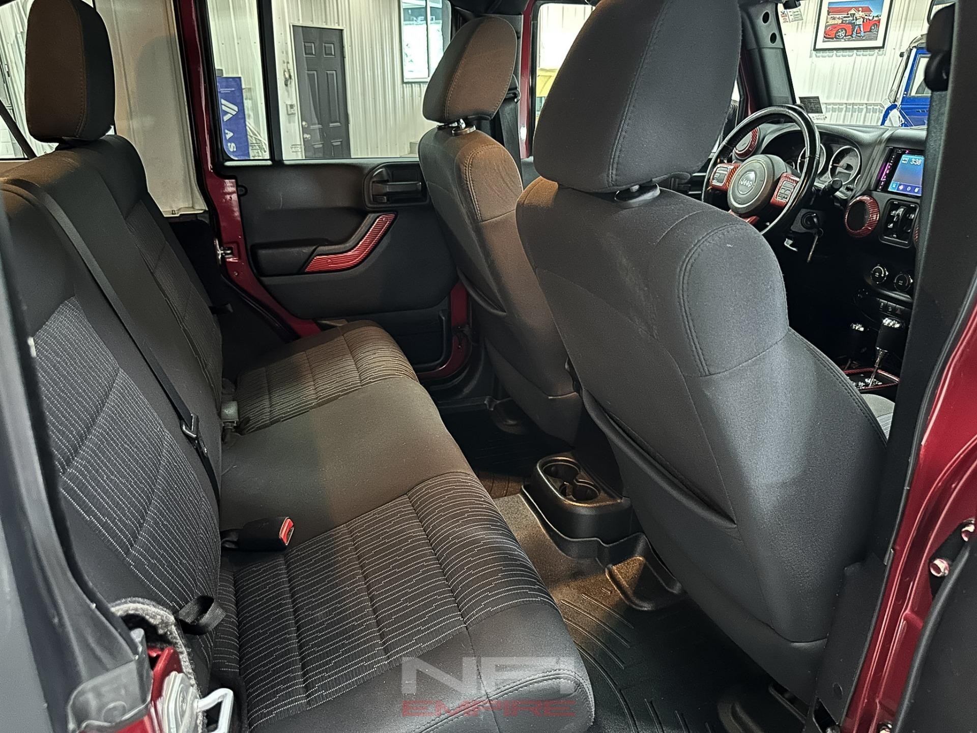 2012 Jeep Wrangler Unlimited Sahara