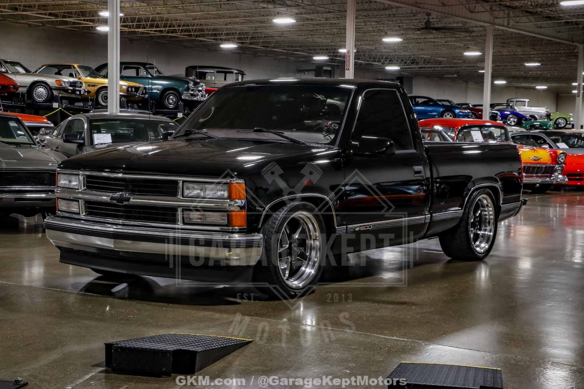 1995 GMC Sierra 1500 SLE - 2
