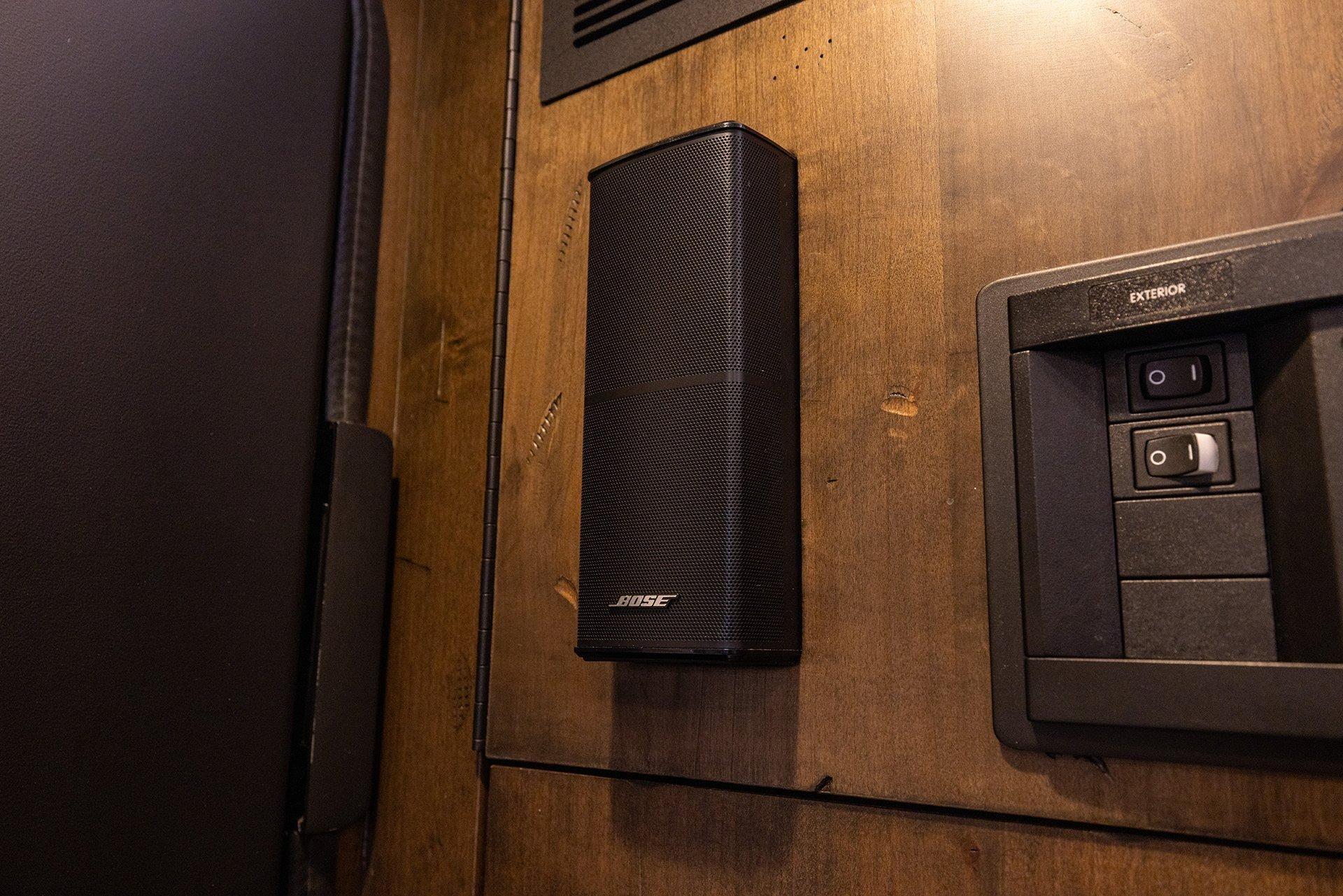 2016 EarthRoamer XV-LTS 160