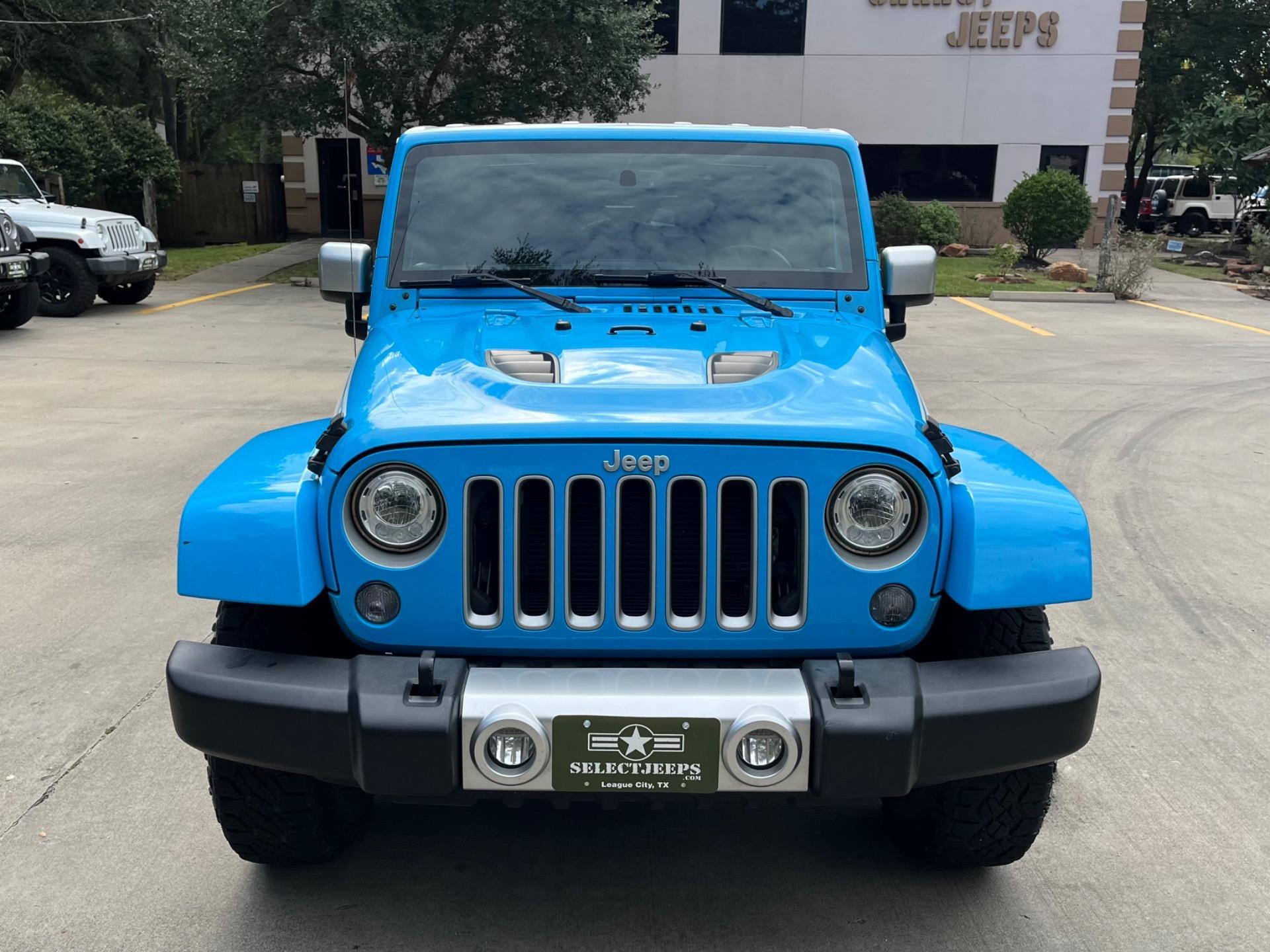 2017 Jeep Wrangler Unlimited Chief Edition - 2