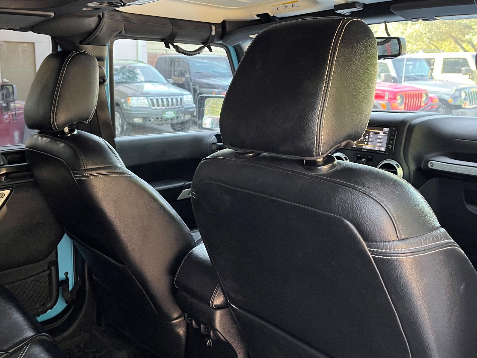 2017 Jeep Wrangler Unlimited Chief Edition