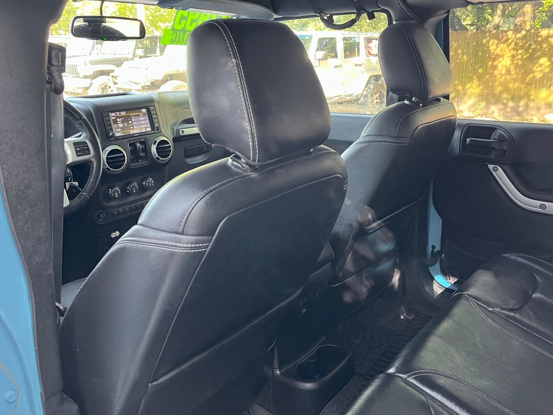 2017 Jeep Wrangler Unlimited Chief Edition